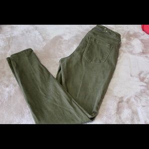 Old Navy Rockstar jeans